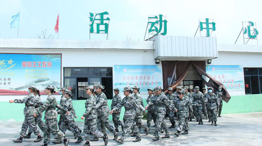 一年级孩子厌学怎么办(一年级孩子厌学如何正确引导)