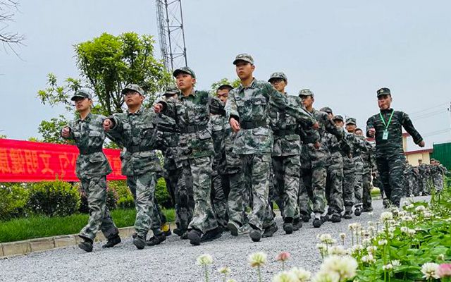 叛逆学生封闭式学校效果怎么样(叛逆学生封闭式学校)(图2)